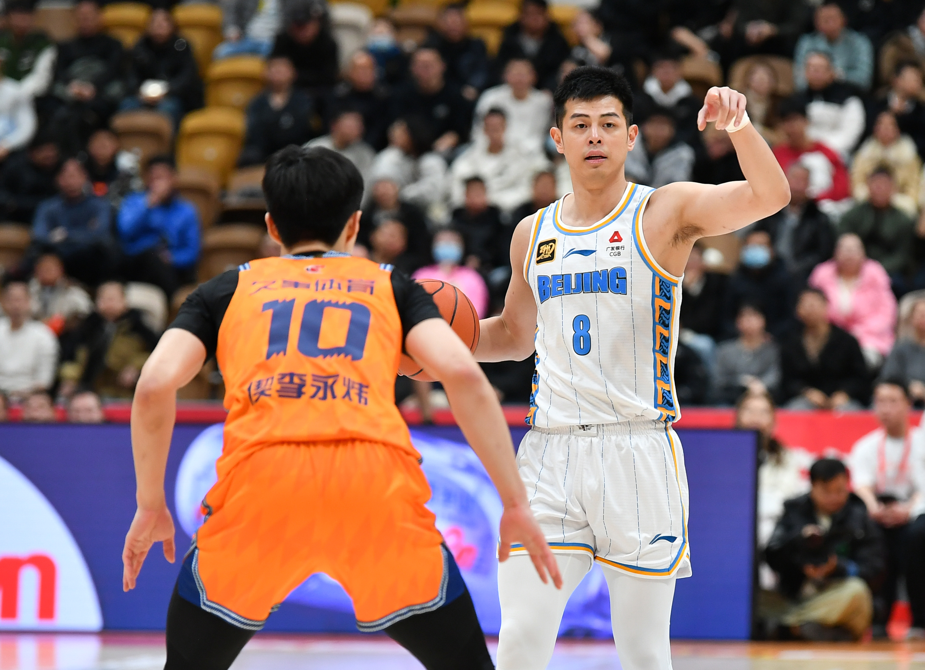 今夜CBA常规赛焦点战，芝加哥公牛扳平良机，压力陡增，数据趋势出现新变化(cba比分直播及数据)-九游体育官网