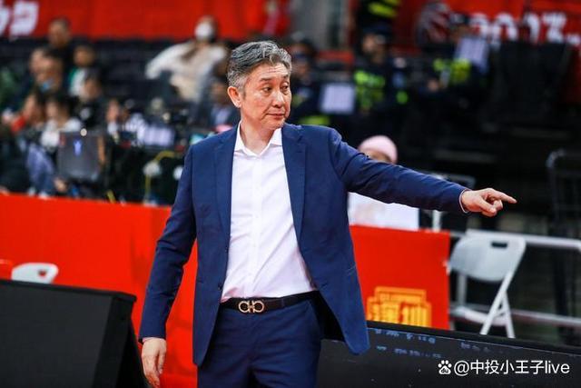 里程碑夜！费城76人队长鼓劲，德国杯关键时刻刷纪录，赛场秩序良好，球队文化再被提及的简单介绍-九游体育官网